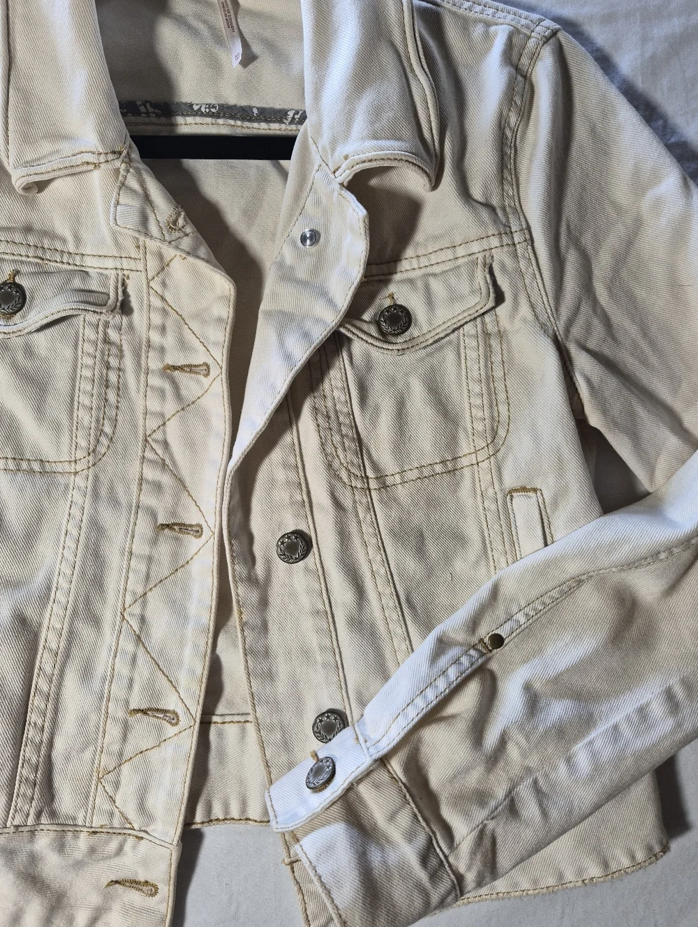 Free People Cream Denim Jacket - Women's Light Neutral Denim S/P - Picture 3 of 6